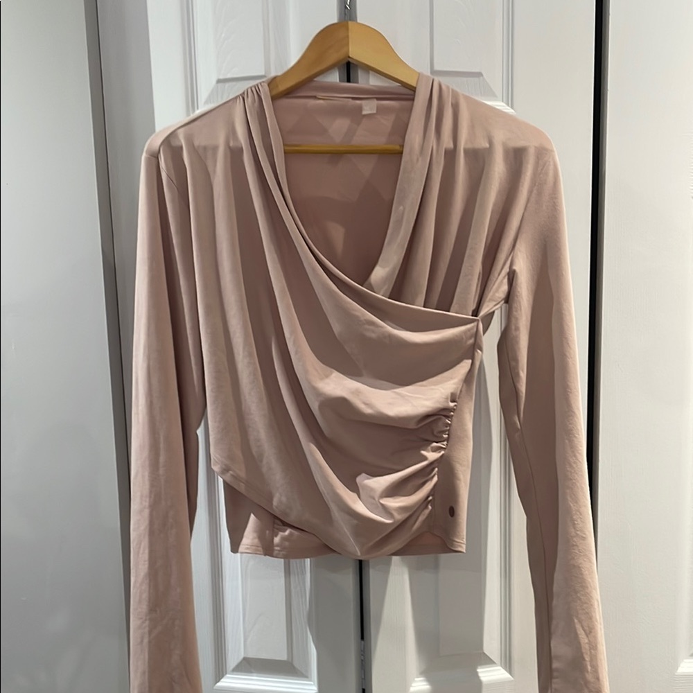 Zella long sleeve wrap shirt